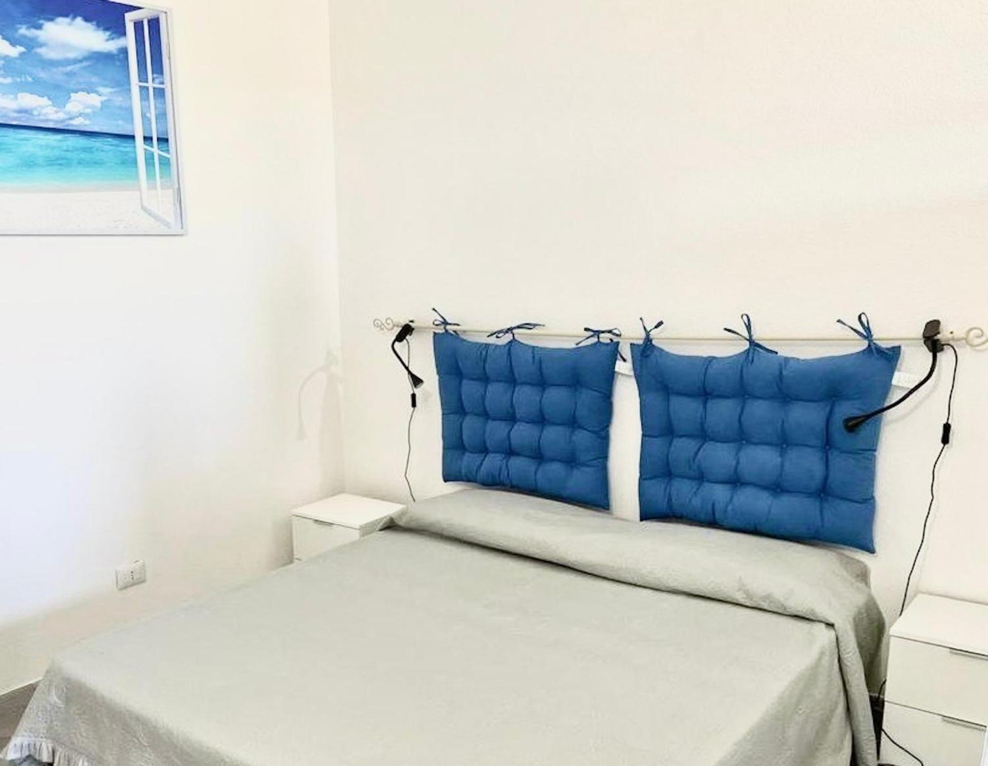 Iss Travel, Panoramic Sea View Ticino - 1 Bedroom Apartments 1,5 Km From The Beach San Teodoro  Eksteriør billede